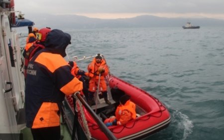 Malayziyada gəmi yoxa çıxıb - 31 nəfərdən xəbər yoxdur