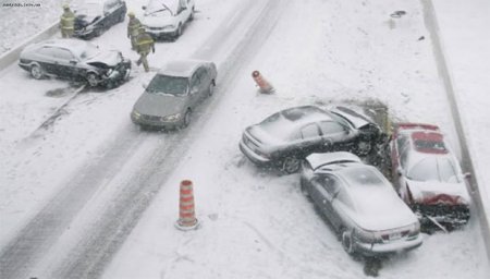 Bakıda ölümlə nəticələnən yol qəzası baş verib