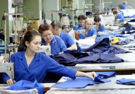 Azərbaycanın tikiş fabriklərindən biri fəaliyyətini dayandırır