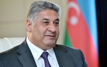 Azad Rəhimov: Ledi Qaqaya 1 milyon vermişdik