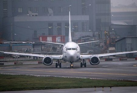 Rusiyada bomba həyəcanı: yüzlərlə adam təxliyə olunub