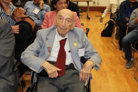 Professor Lütfi Ə.Zadənin 96 yaşı qeyd olunur