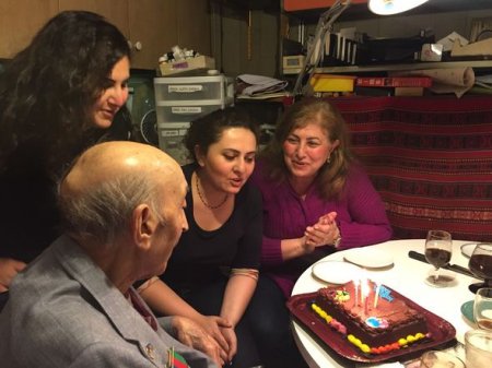 Professor Lütfi Ə.Zadənin 96 yaşı qeyd olunur