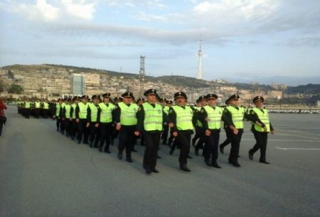 Ramil Usubov yol polislərini yenidən sıraya düzür