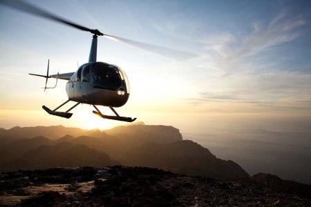 Rusiyada helikopter gölə düşüb