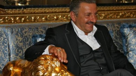 Telman İsmayılov yüz milyonlarla dolları məxfi hesablarda gizlədir