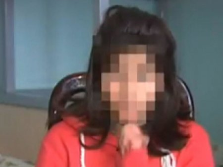 Bakıda 12 yaşlı qız anası tərəfindən küçəyə atıldı