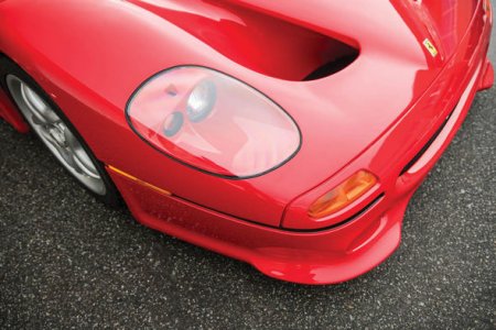 Mayk Taysonun “Ferrari”si satılır