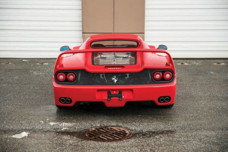 Mayk Taysonun “Ferrari”si satılır
