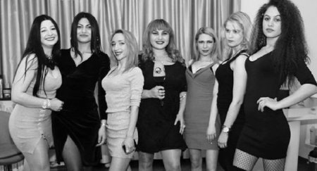 Azərbaycanlı şagird “Miss Sinə - 2017” yarışmasına qatılıb