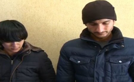 Gənc qız dostu ilə ev yardı: Oğurladıqlarımızı qaytarıb vermişik