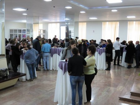 Fin mütəxəssis Azərbaycanda "Təhsilə Dəstək" layihəsinə qoşuldu