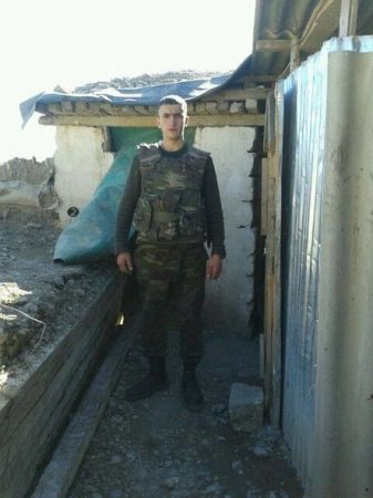 Bu gecə daha bir hərbi qulluqçumuz şəhid olub