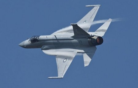 Azərbaycan Pakistandan döyüş təyyarələri alacaq