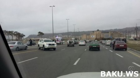 Bakıda piyadanın səhvi zəncirvari qəzaya səbəb olub