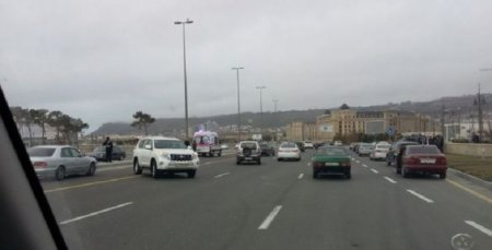 Bakıda piyadanın səhvi zəncirvari qəzaya səbəb olub