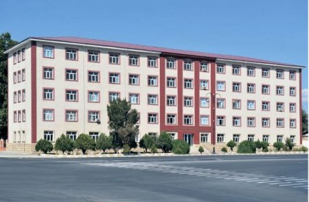 Naxçıvan Müəllimlər İnstitutu işçi axtarır