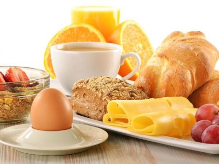 Azərbaycanda səhər yeməyini qazanmaq üçün 1 saat işləmək lazımdır