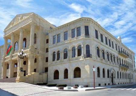 Baş Prokurorluq xəbər portalının rəhbərinə xəbərdarlıq edib