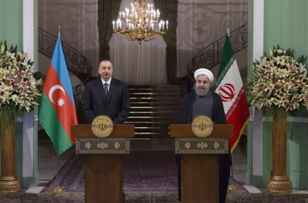 Azərbaycan və İran prezidentləri mətbuata bəyanatlarla çıxış ediblər