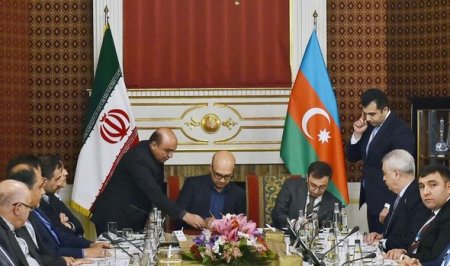 Azərbaycan və İran prezidentləri mətbuata bəyanatlarla çıxış ediblər