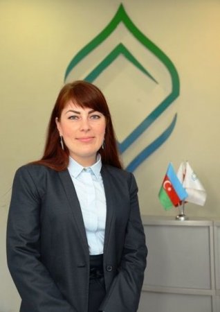 Azərbaycanda bu qadınlar milyonlarla manatı idarə edirlər