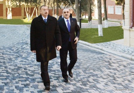Səlim Müslümov parlamenti yarımçıq tərk etdi
