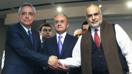 Keçmiş “müdafiə naziri”indən hakimiyyətə hədə: “Biz atmağa başlasaq onların meyitlərini tapacaqlar...”