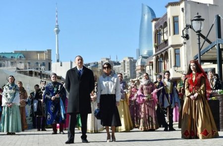 İlham Əliyev və xanımı Novruz şənliyində