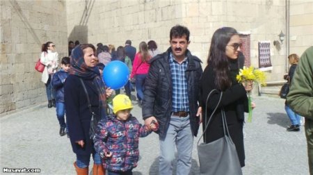 Bakıda Novruz bayramı xarici turistlərin gözü ilə