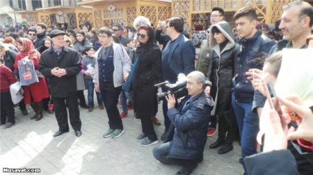 Bakıda Novruz bayramı xarici turistlərin gözü ilə