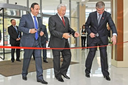 Azərbaycanlı oliqarxlara görə FTX keçmiş deputatın evində axtarış apardı, məşuqəsini tapdı