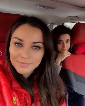 Tanınmış xəbər aparıcısı Azərbaycandan köçdü