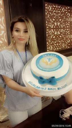 "Hər bir qadın ayağa qalxma, öz mövqeyinə çatma gücünə malikdir" - Pərvin Babayeva