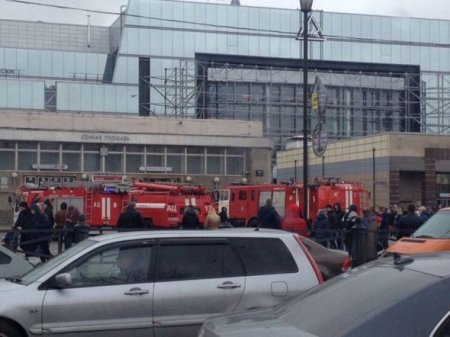Sankt-Peterburq metrosunda partlayış: Hadisə yerindən görüntülər