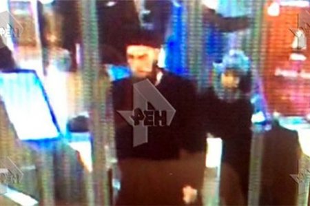 Peterburq terrorunda şübhəli bilinən şəxsin fotosu yayılıb
