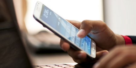Smartfonlar üçün özü bərpaolunan şüşə yaradıldı