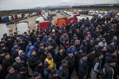 Qiyam ölkəni bürüyüb, fakt gizlədilir...