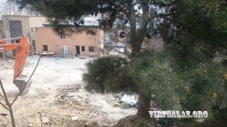 Bakının mərkəzində prezidenti hiddətləndirən vandalizm: buldozerlər gecə hücum edib...
