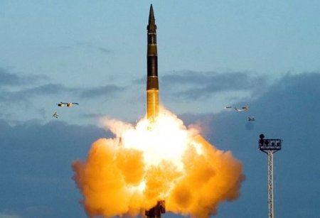 ABŞ qitələrarası ballistik raketi sınaqdan keçirib