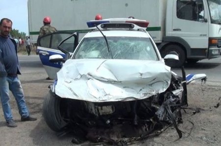DYP avtomobili “Mercedes”lə toqquşub: Ölənlər var – FOTO + YENİLƏNİB