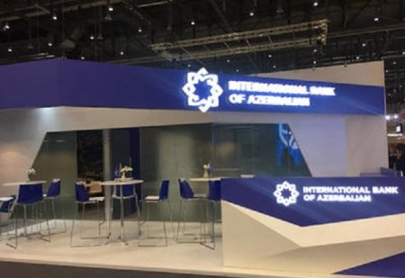 Azərbaycanın başıbəlalı bankı borclarını ödəməyi dayandırır, müflisləşmək üçün ABŞ-a üz tutur