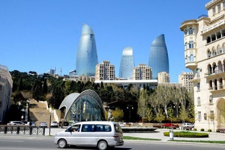 Bakıda evlərini turistlərə kirayə verənlərin sayı artıb