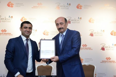 Bakı Şopinq Festivalına görə bir qrup şəxs mükafatlandırıldı
