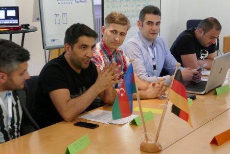 Azərbaycanlı menecerlər Almaniyada