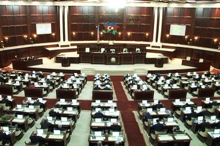 Bu gün Milli Məclisin növbədənkənar iclası keçiriləcək