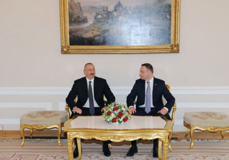 İlham Əliyev Polşada rəsmi səfərdədir