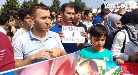 Bakıda Zəhraya görə yürüş keçirildi