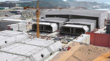 Dünyanın ən uzun körpüsünün inşası başa çatır