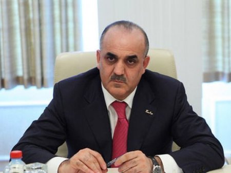 Səlim Müslümov pensiyaların gecikməsinə münasibət bildirib